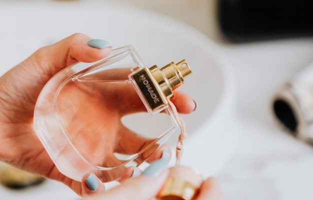 parfum de dama arabesc