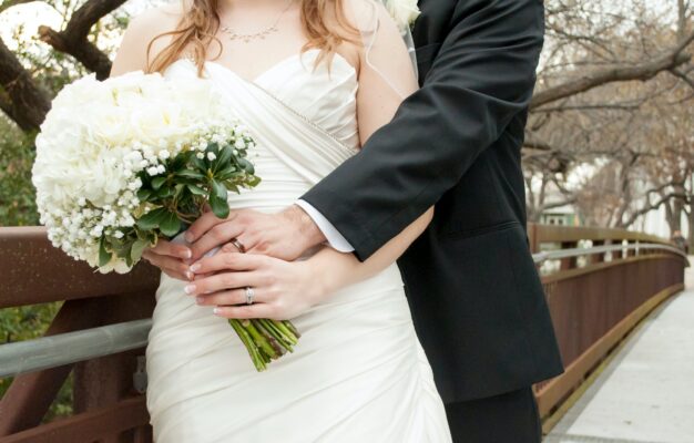 ce nu trebuie să porți la o nuntă